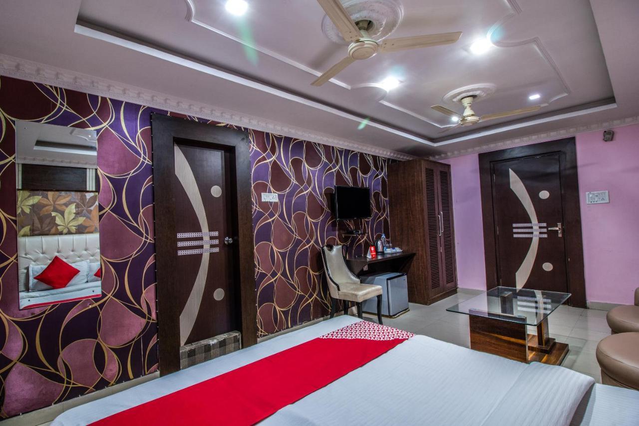Oyo 14579 The Hangout Jamshedpur Buitenkant foto
