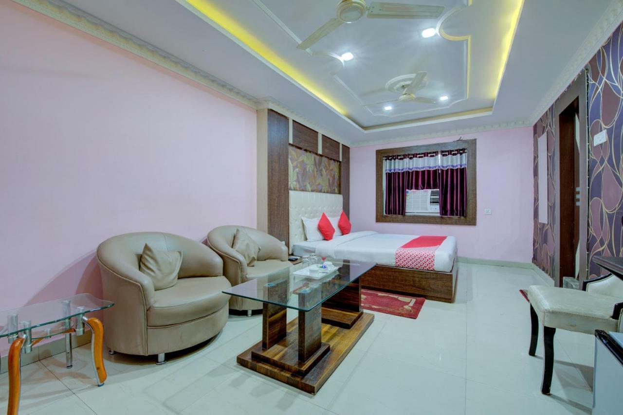 Oyo 14579 The Hangout Jamshedpur Buitenkant foto
